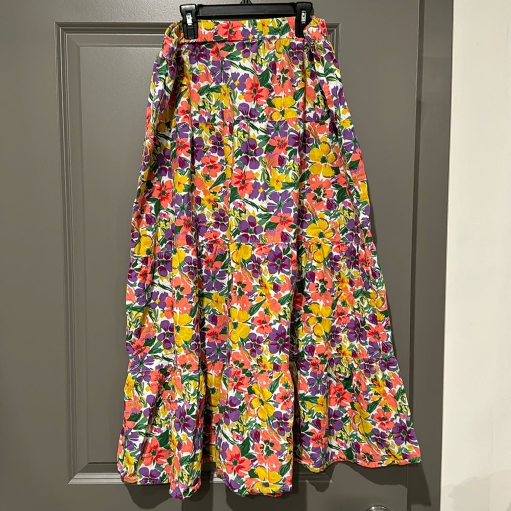WORN ONCE - New York & Company floral skirt